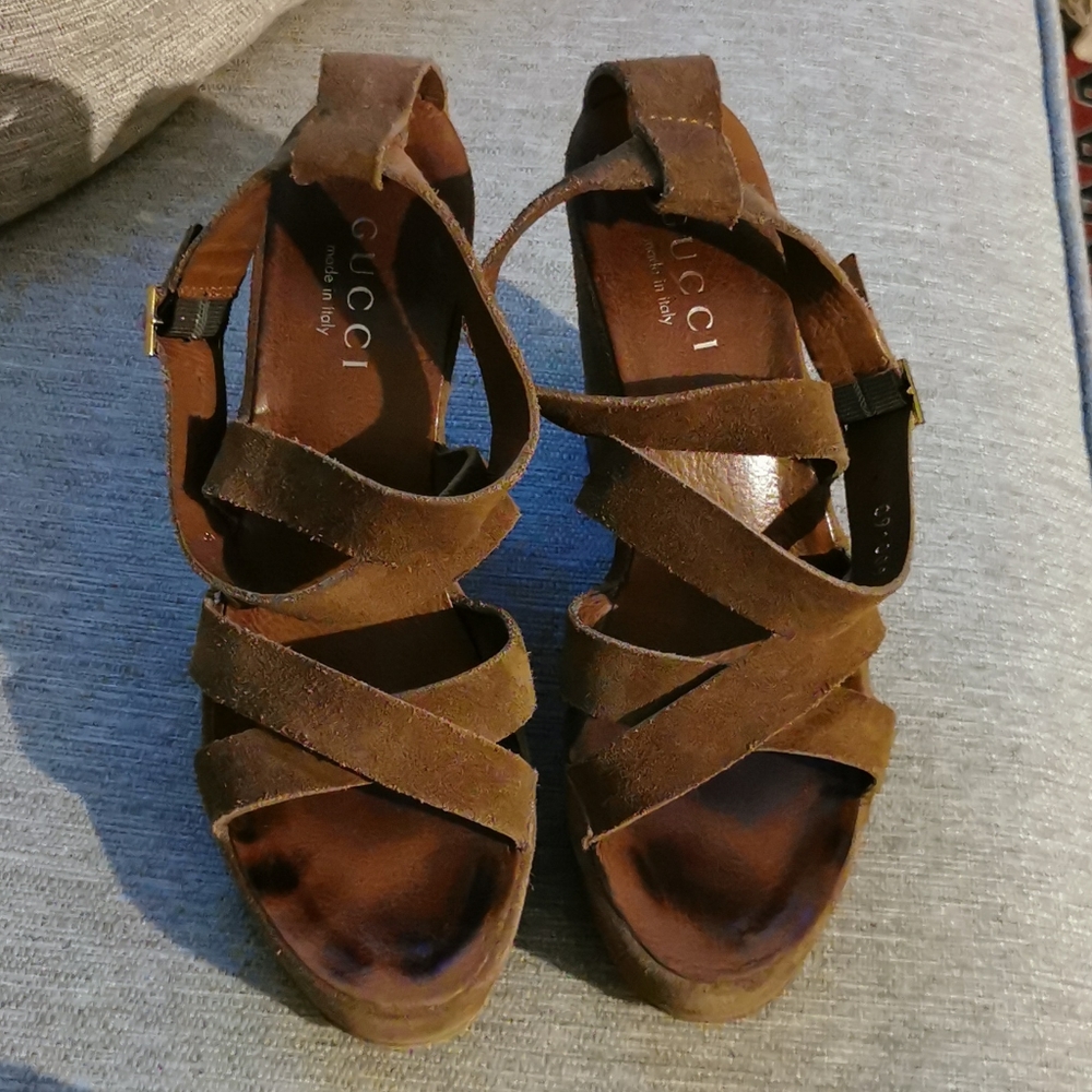 GUCCI Brown Suede Strap Wedge Platform Heels 7B
